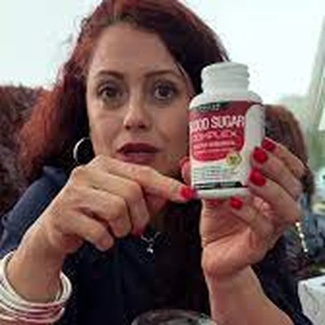 Clienta satisfecha con Blood Sugar Complex para el control del azúcar