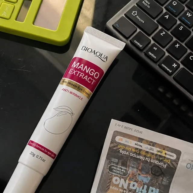 Crema Instant Eye Fix Bioaqua recibida en su empaque original