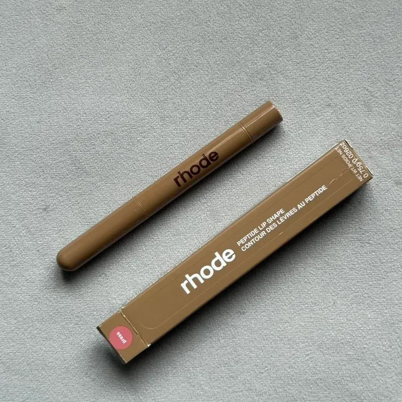 Reseña de Lucía F. usando Rhode Peptide Lip Shape